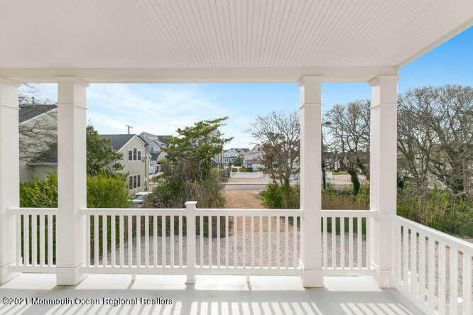 916 Ocean Avenue Mantoloking NJ 08738