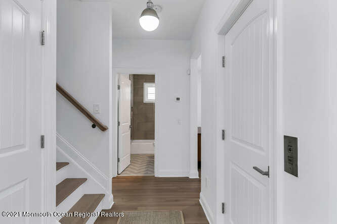916 Ocean Avenue Mantoloking NJ 08738