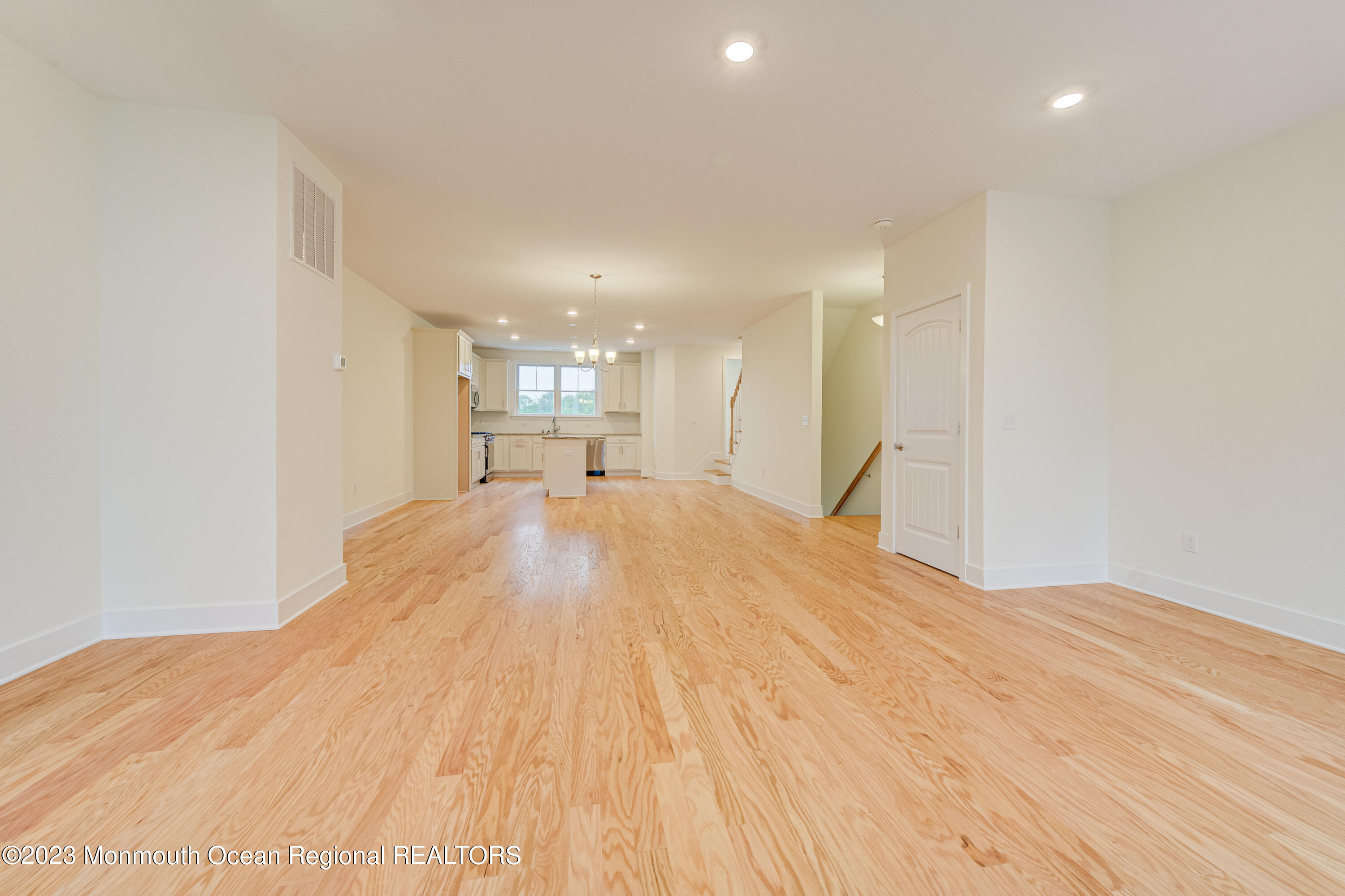 2 Raritan Cove Keyport NJ 07735