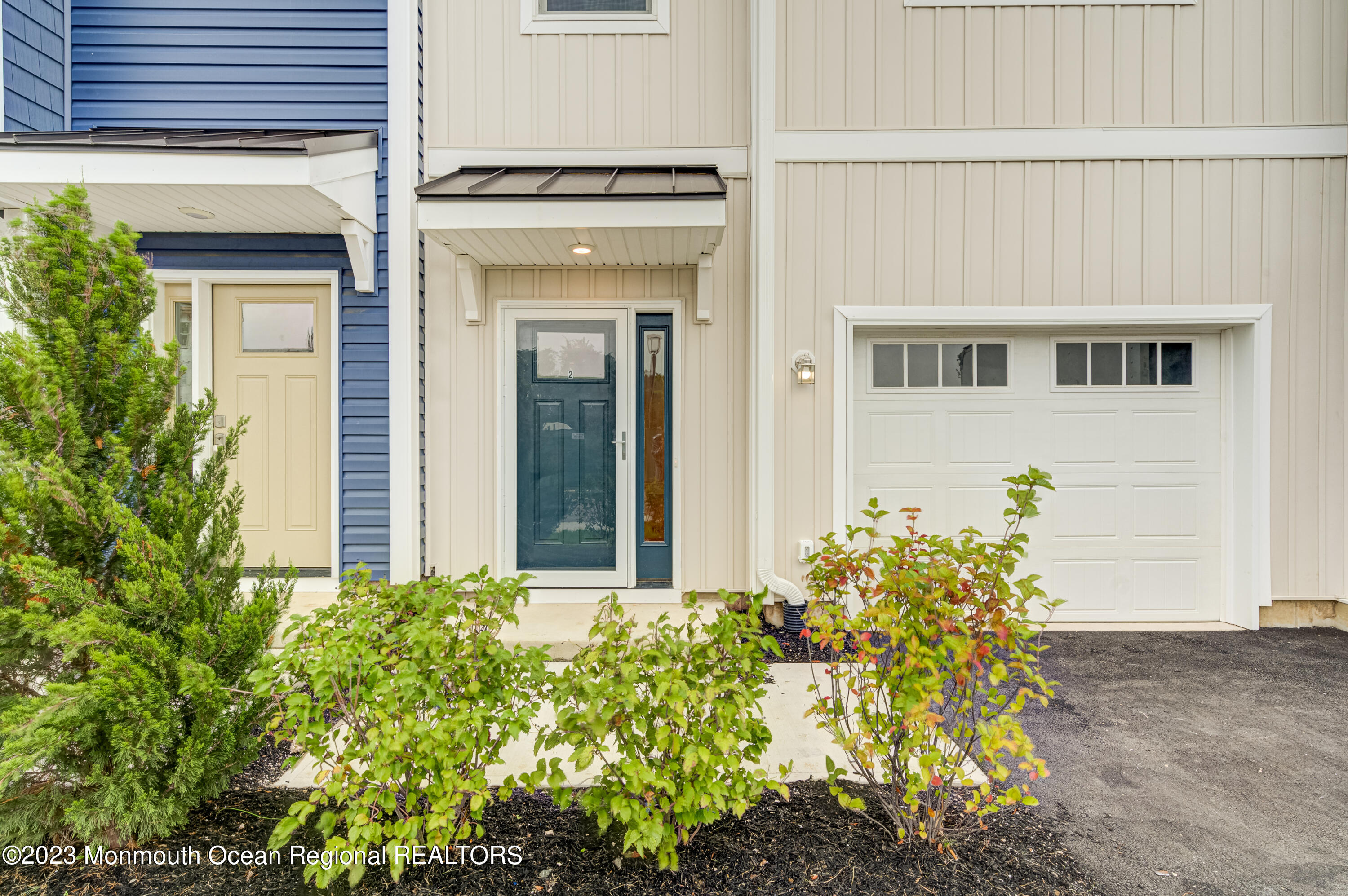 2 Raritan Cove Keyport NJ 07735