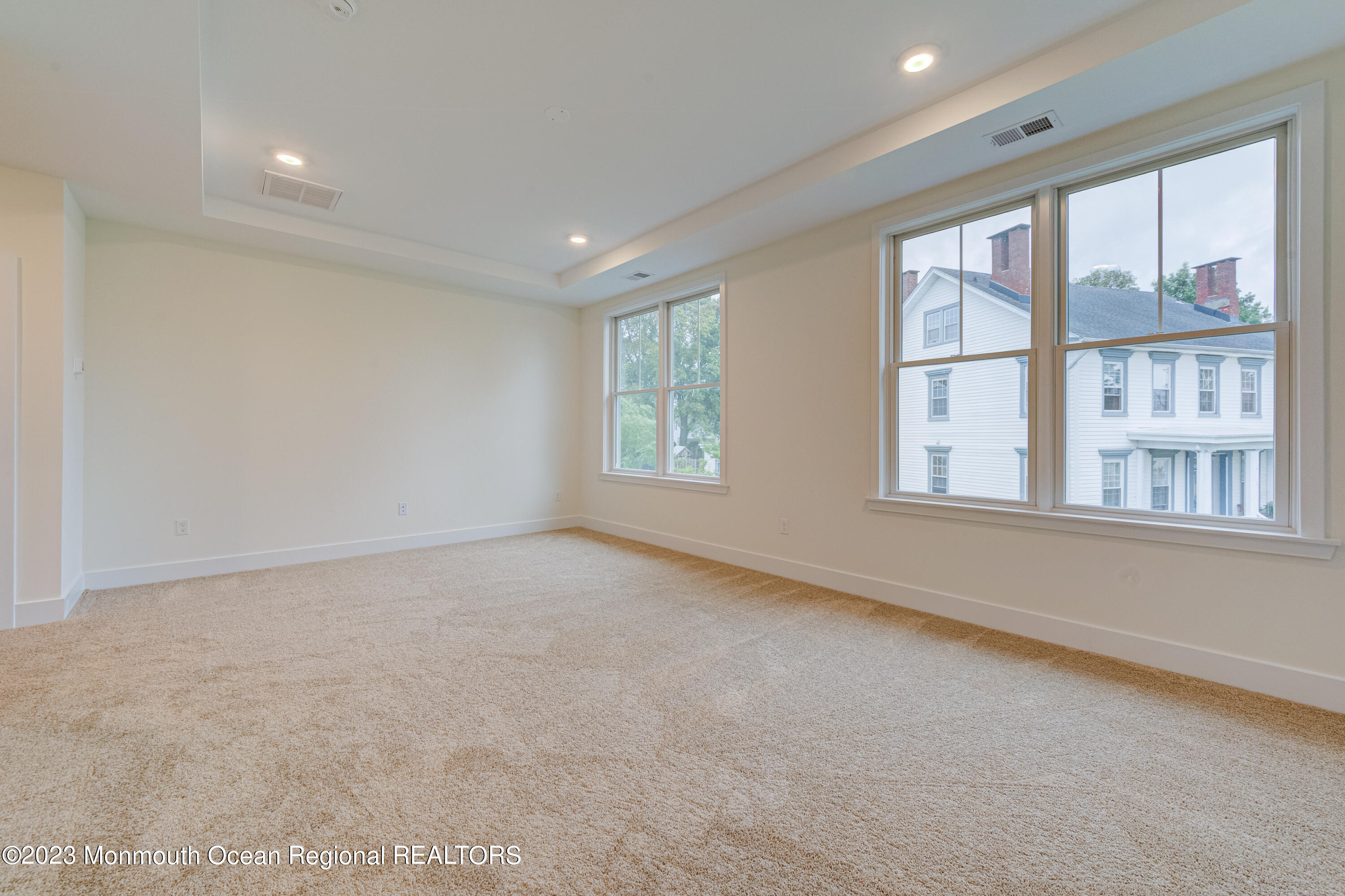 2 Raritan Cove Keyport NJ 07735