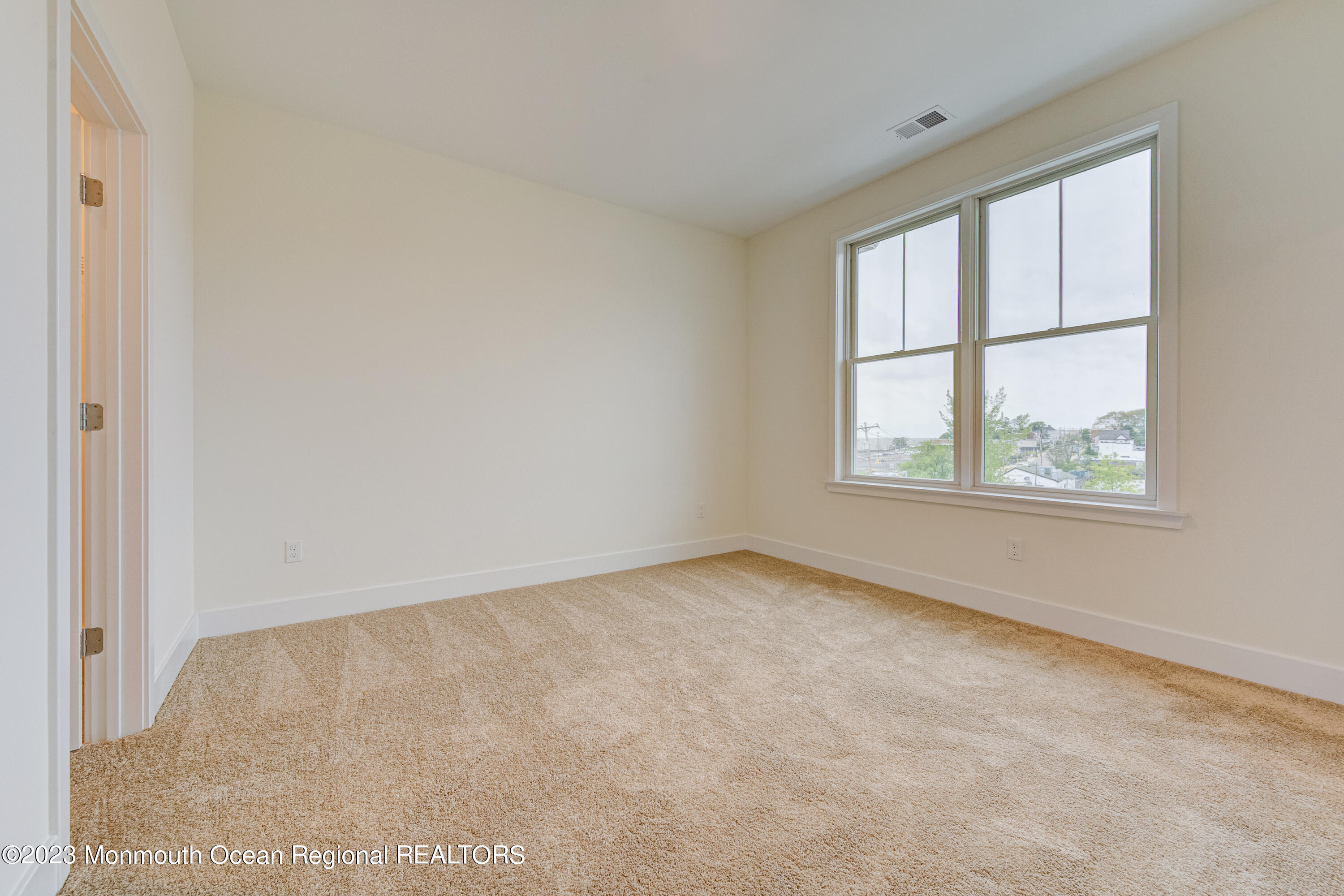 2 Raritan Cove Keyport NJ 07735