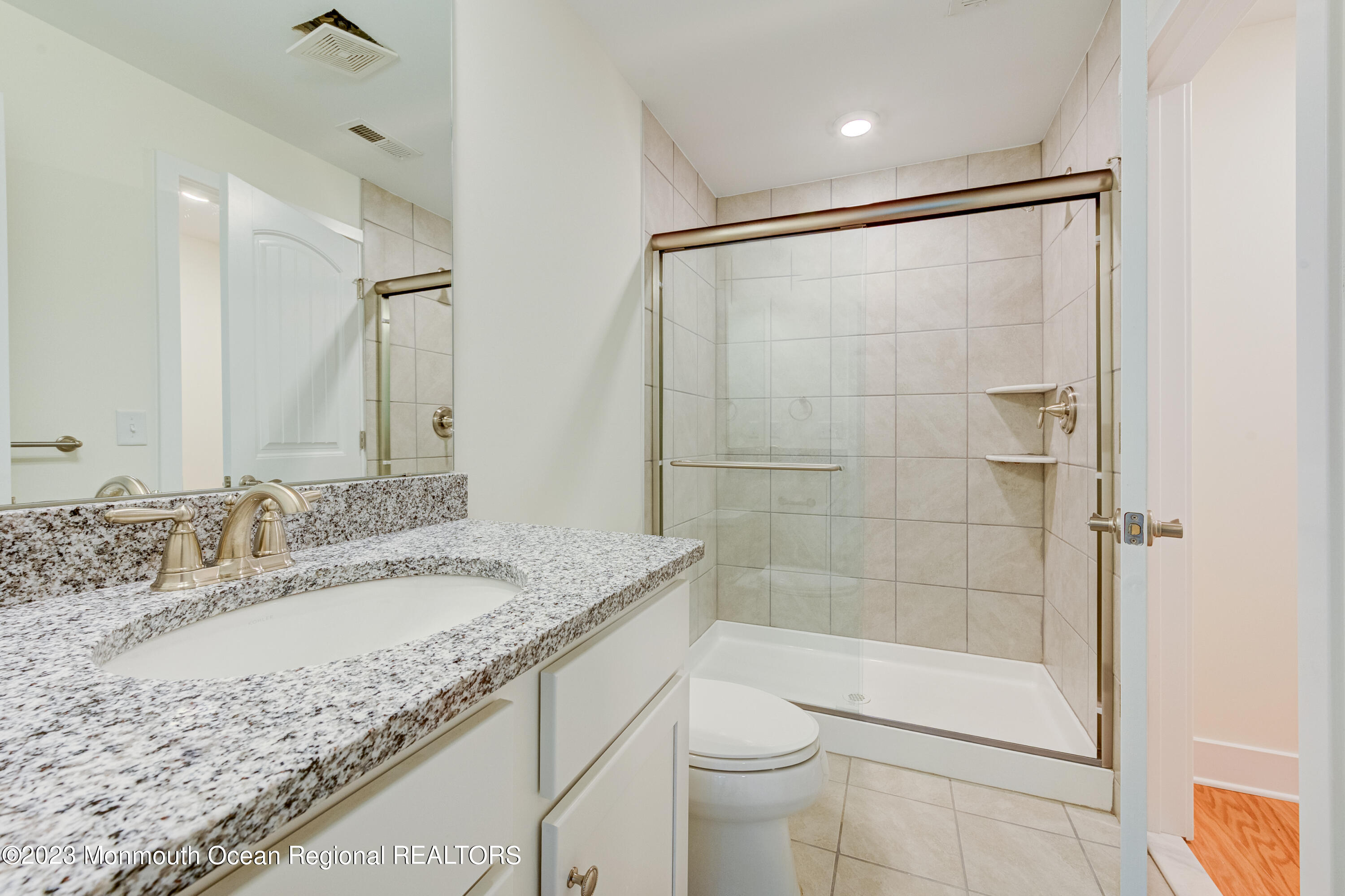 2 Raritan Cove Keyport NJ 07735
