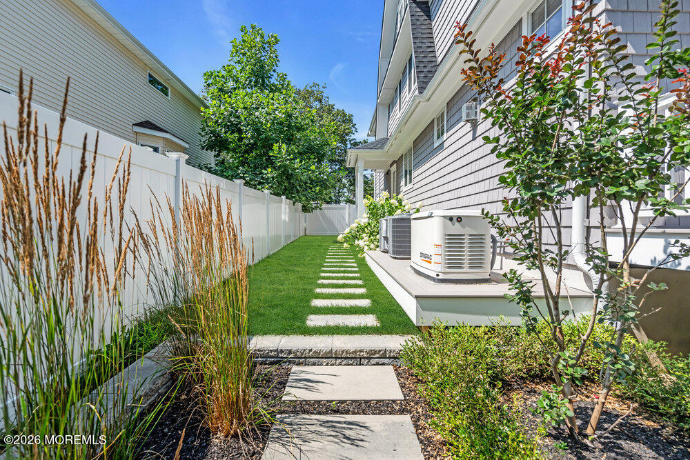 44 Cowart Avenue Manasquan NJ 08736
