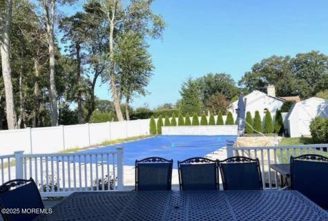 55 Heath Avenue Oakhurst NJ 07755