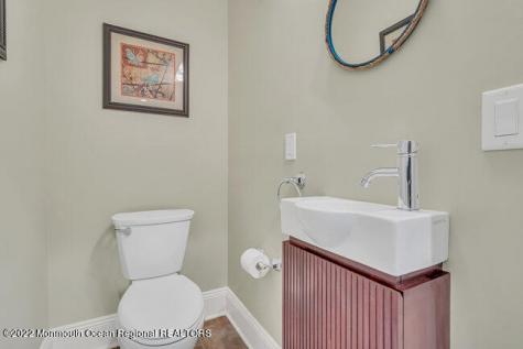1405 4th Avenue Spring Lake NJ 07762