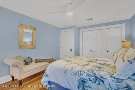 1405 4th Avenue Spring Lake NJ 07762