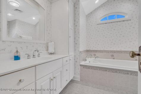 1405 4th Avenue Spring Lake NJ 07762