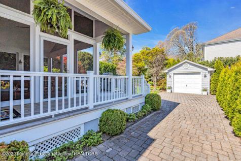 1405 4th Avenue Spring Lake NJ 07762
