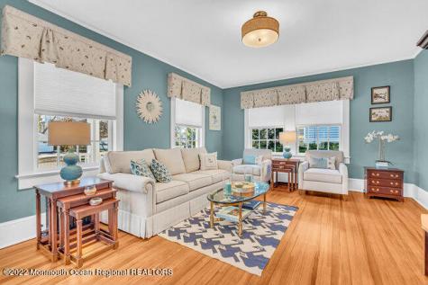 1405 4th Avenue Spring Lake NJ 07762