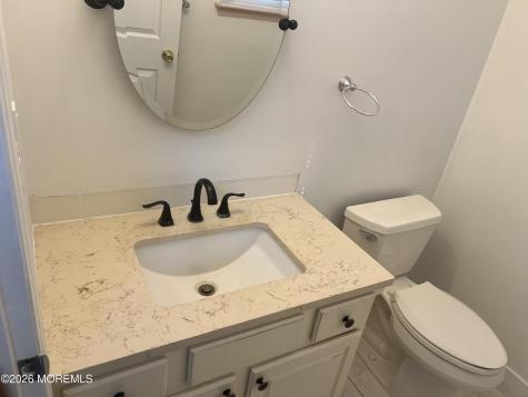 6 Nancy Court Jackson NJ 08527