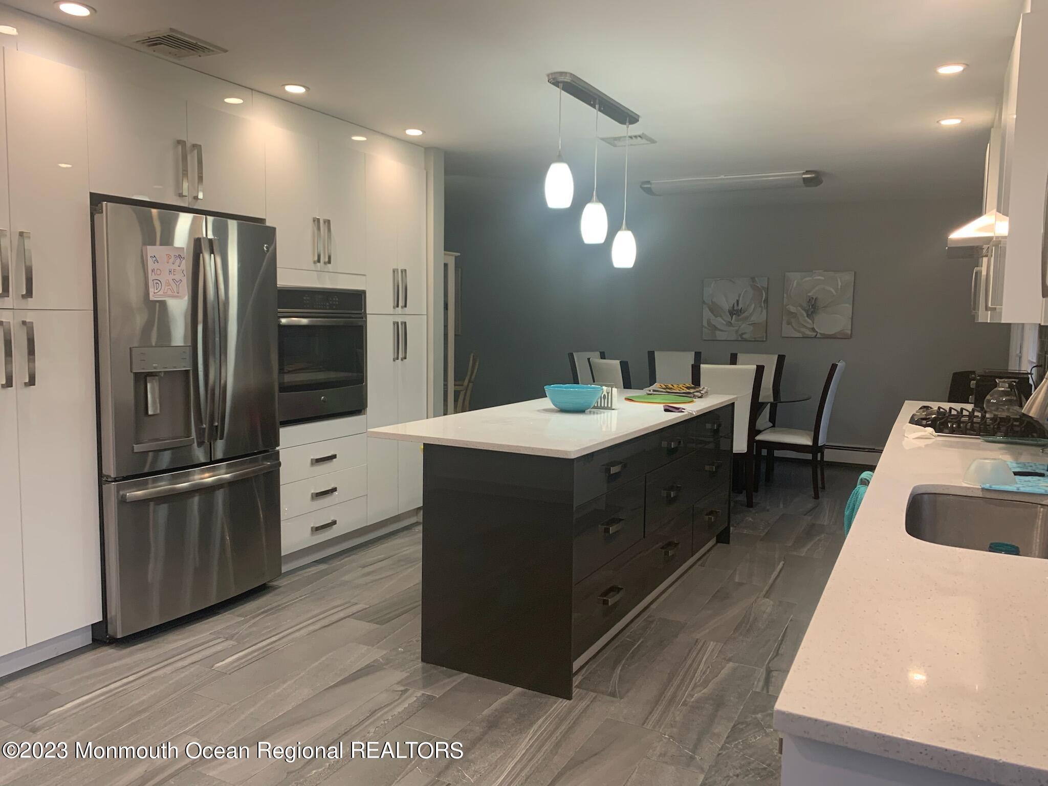 293 Lawrence Avenue Oakhurst NJ 07755