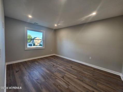 158 Mabel Avenue Leonardo NJ 07737