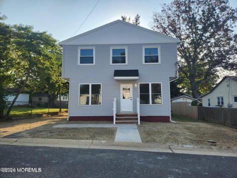 158 Mabel Avenue Leonardo NJ 07737