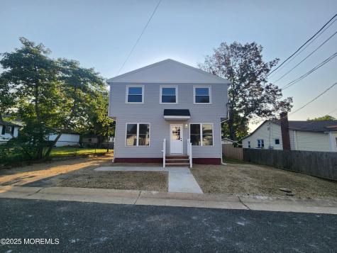 158 Mabel Avenue Leonardo NJ 07737