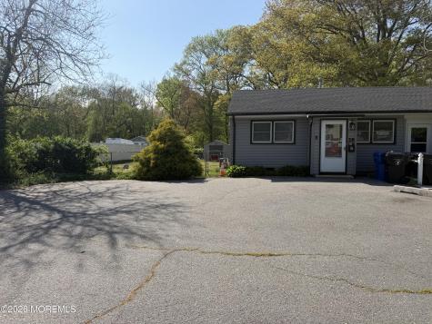 28 New Monmouth Road New Monmouth NJ 07748