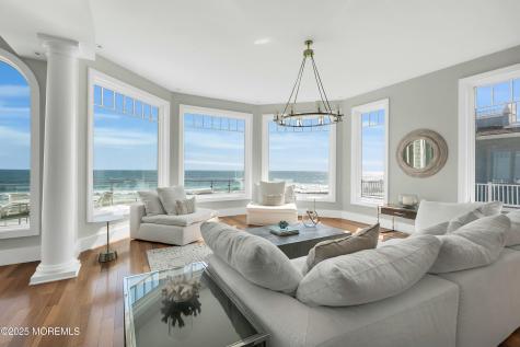 15 Tradewinds Lane Sea Bright NJ 07760
