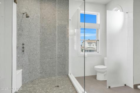 15 Tradewinds Lane Sea Bright NJ 07760