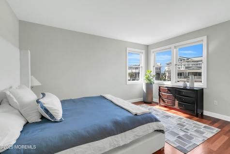 15 Tradewinds Lane Sea Bright NJ 07760