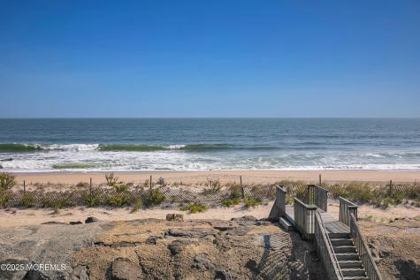 15 Tradewinds Lane Sea Bright NJ 07760
