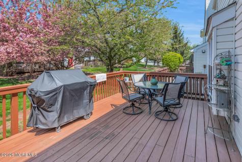 216 Coldspring Court Franklin NJ 08873
