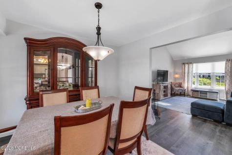 216 Coldspring Court Franklin NJ 08873