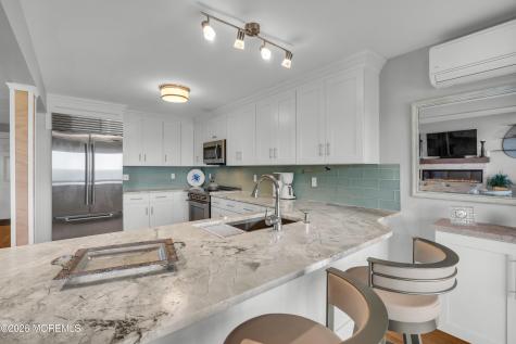F-4 Hillside Court Highlands NJ 07732