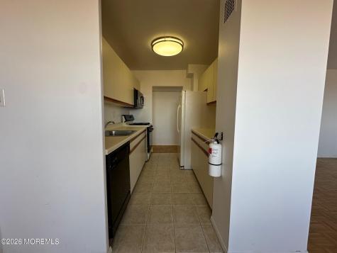 10 Ocean Boulevard Atlantic Highlands NJ 07716