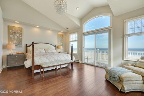 233 Beachfront Manasquan NJ 08736