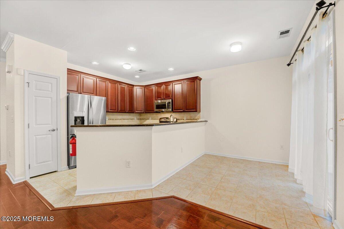 28 Santa Rosa Lane Tinton Falls NJ 07753