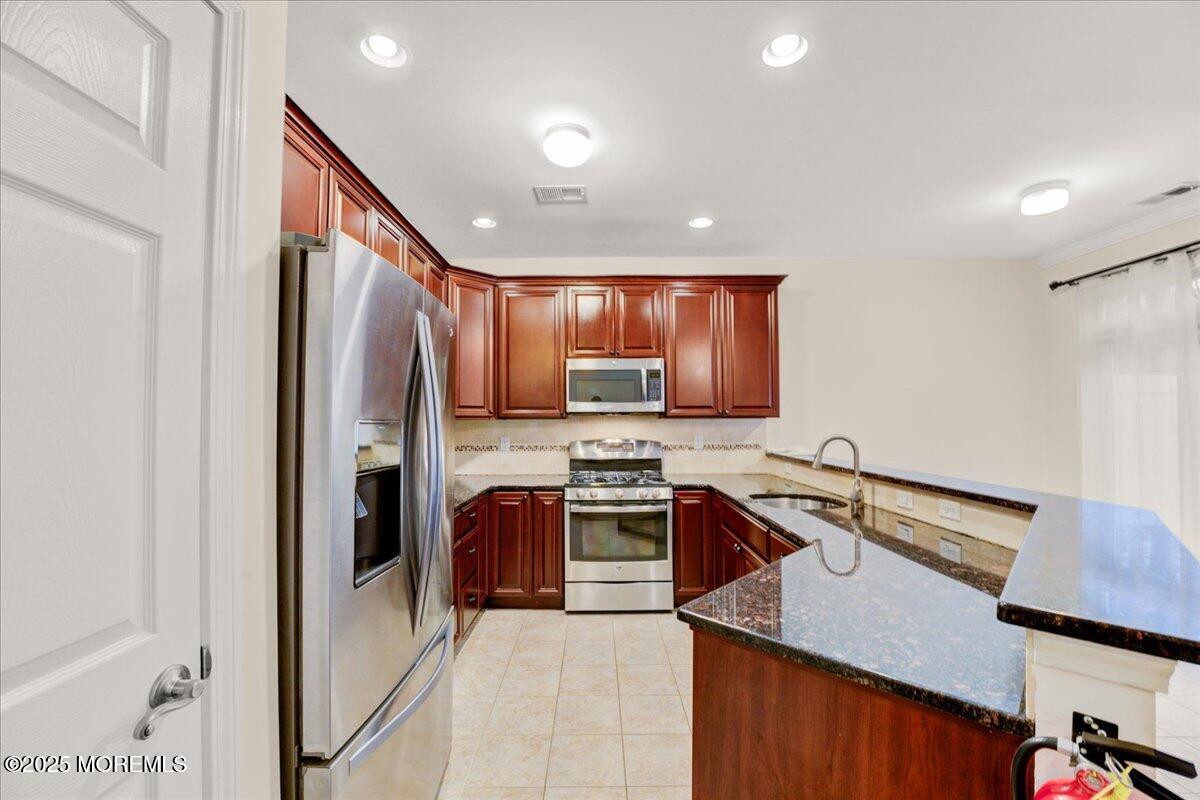 28 Santa Rosa Lane Tinton Falls NJ 07753