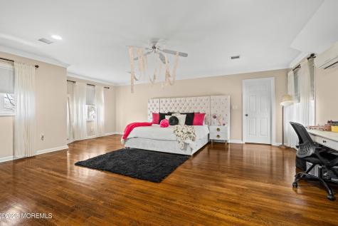 20 S Arlene Drive West Long Branch NJ 07764