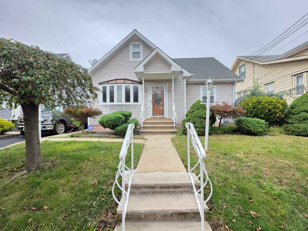 2013 Ingalls Avenue Linden City NJ 07036