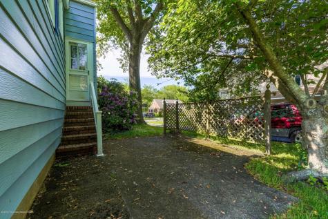 407 Redmond Avenue Oakhurst NJ 07755