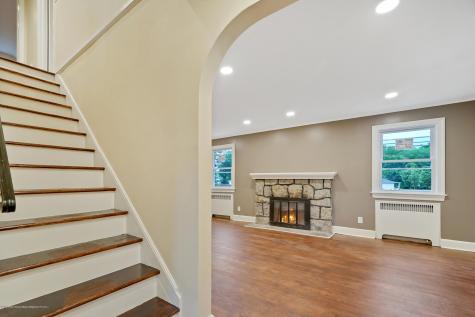 407 Redmond Avenue Oakhurst NJ 07755