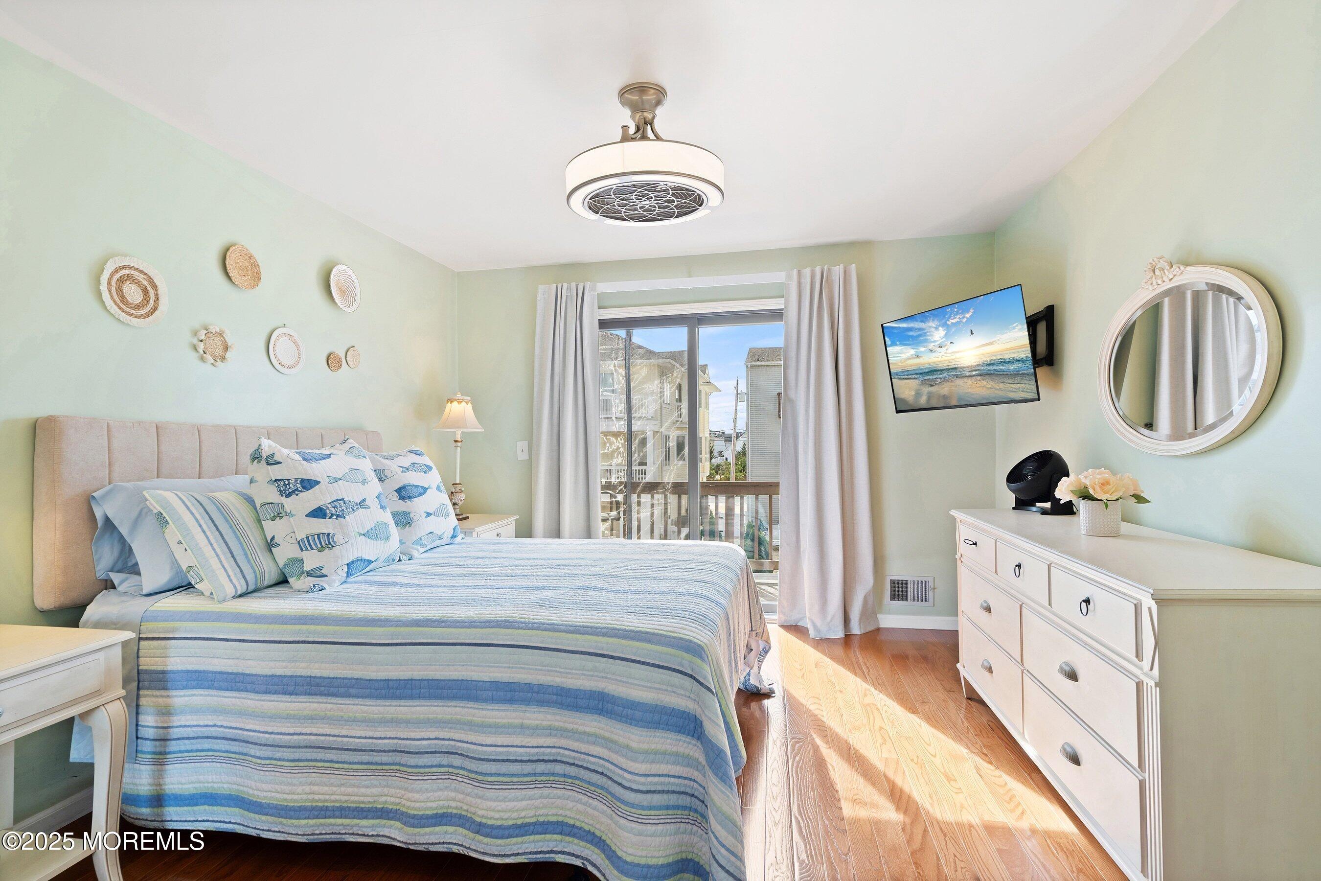 15 N Street Seaside Park NJ 08752