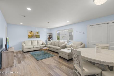1 Osborne Place Rumson NJ 07760