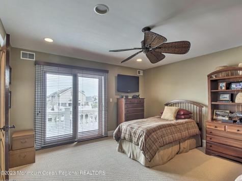 220 Pointe Drive Mantoloking NJ 08738