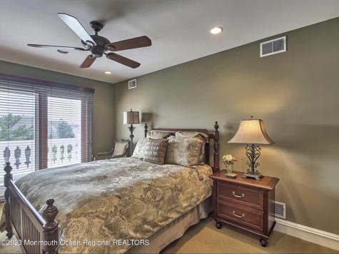 220 Pointe Drive Mantoloking NJ 08738