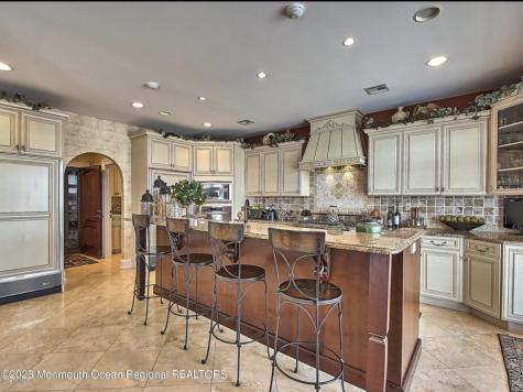 220 Pointe Drive Mantoloking NJ 08738
