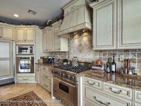 220 Pointe Drive Mantoloking NJ 08738