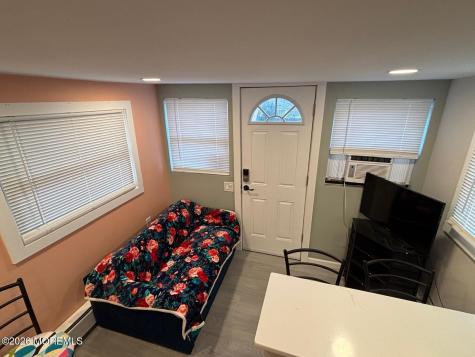 2 Neptune Place Keansburg NJ 07734