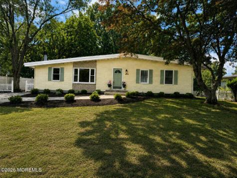 253 Parkview Terrace Lincroft NJ 07738