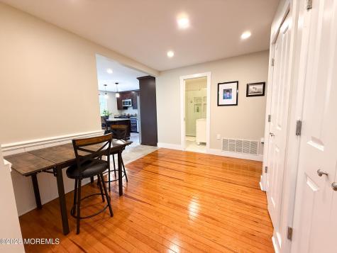 25 Ocean Avenue Manasquan NJ 08736
