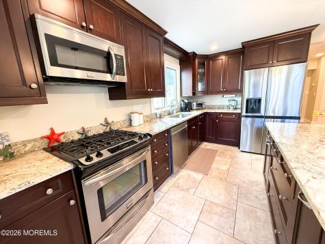 25 Ocean Avenue Manasquan NJ 08736
