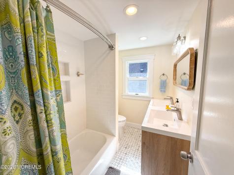 25 Ocean Avenue Manasquan NJ 08736