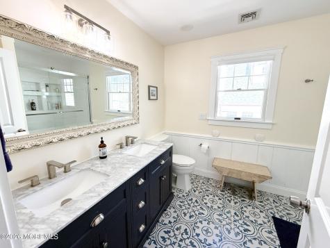 25 Ocean Avenue Manasquan NJ 08736