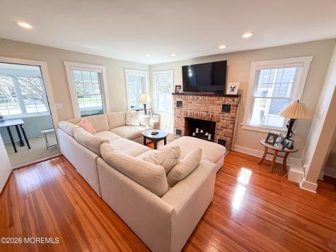 25 Ocean Avenue Manasquan NJ 08736
