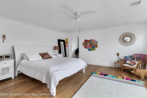 27 Tuttle Avenue Spring Lake NJ 07762