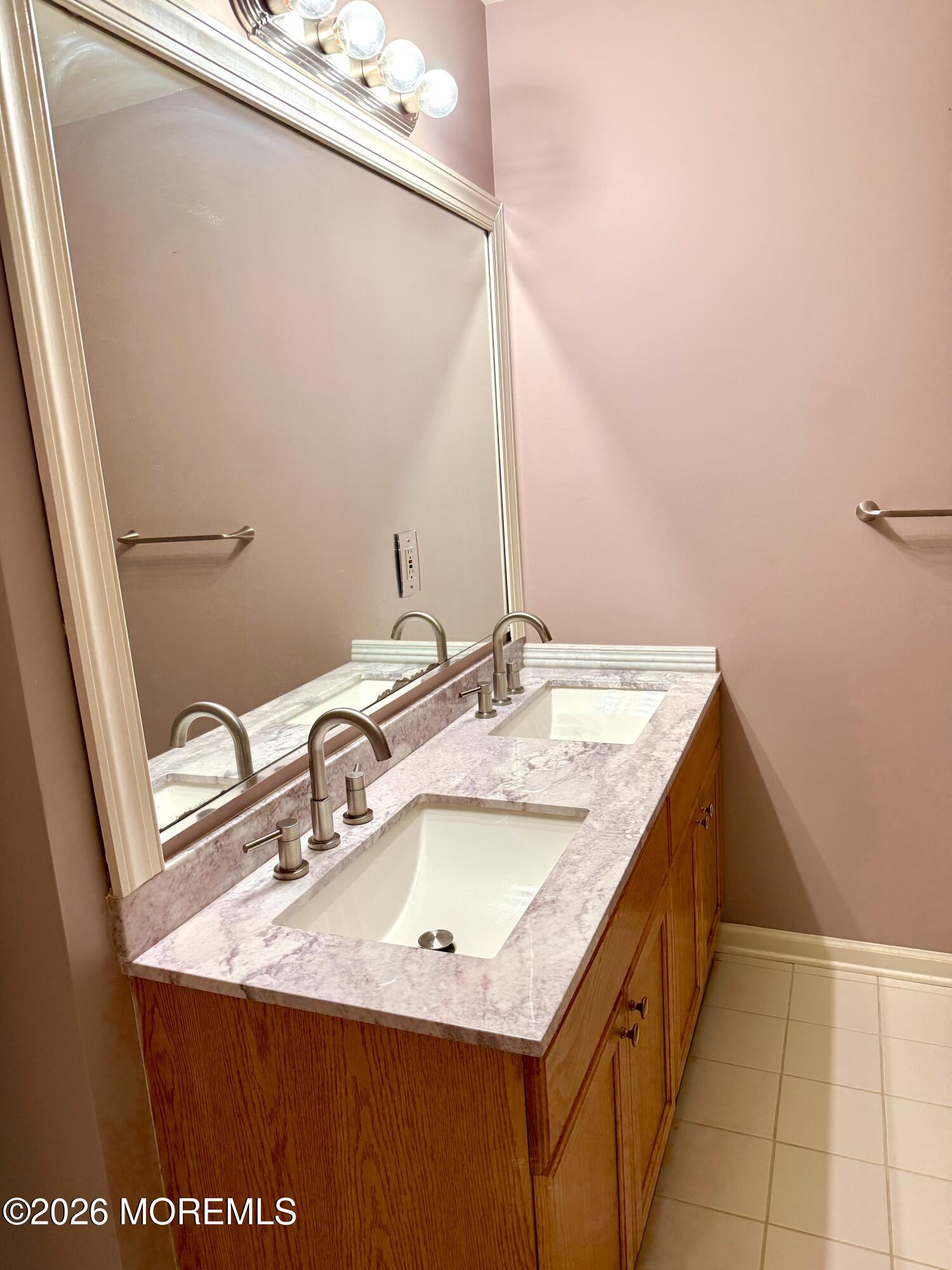 17 Forrest Court Tinton Falls NJ 07753